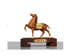 馬到成功（銅）